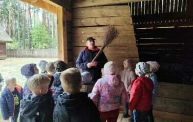 Zwiedzamy Zagrodę Kurpiowską w Kadzidle (14)