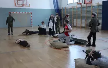 Grupa artystyczna Odrodzeni w naszej szkole (12)