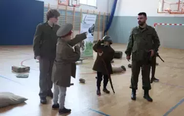Grupa artystyczna Odrodzeni w naszej szkole (4)