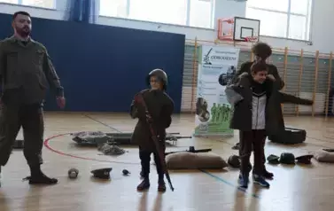 Grupa artystyczna Odrodzeni w naszej szkole (2)