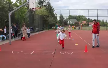 Uczestnicy biegu 12