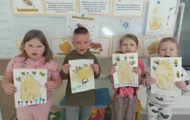 Dzień pszczoły u Zajączk&oacute;w (1)