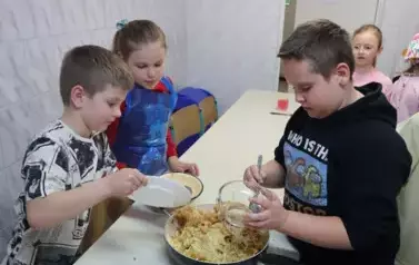 Przygotowanie deseru 13