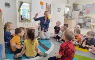 Dźwięki w butelkach zamknięte- Misie (2)