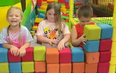 Dzień dziecka w sali zabaw Dziki Jump (24)