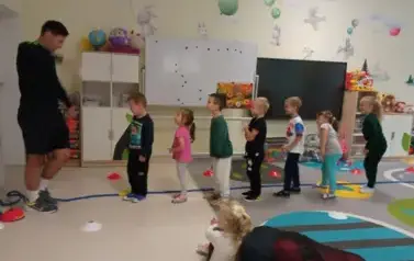 Zajęcia sportowe w Misiach i Zajączkach (13)