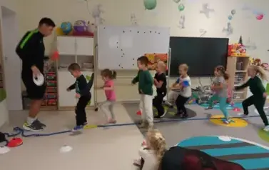 Zajęcia sportowe w Misiach i Zajączkach (11)