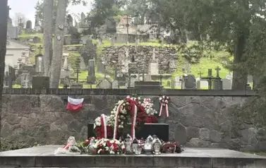 Gr&oacute;b matki J&oacute;zefa Piłsudzkiego