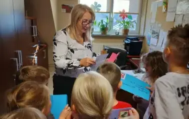 pocztowa lekcja w zer&oacute;wce 13