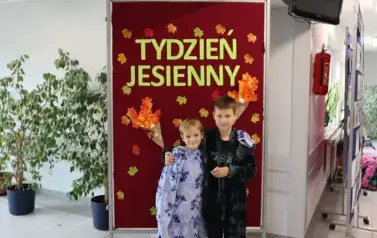 Dzień w piżamie i szlafroku (9)