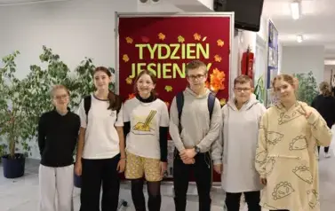 Dzień w piżamie i szlafroku (1)
