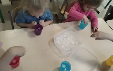 Zajączki poznają surowce mineralne Polski (23)