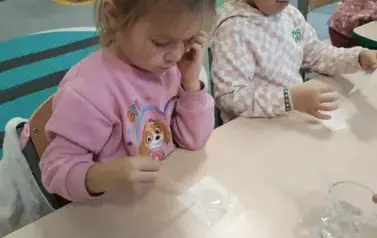 Zajączki stają się Małymi Wielkimi Odkrywcami (15)