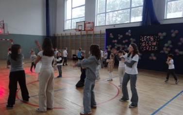 Dyskoteka klas 0-III (14)