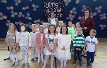 Dyskoteka klas 0-III  zer&oacute;wka (33)