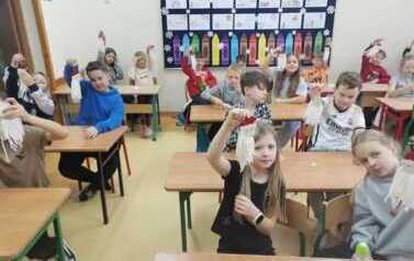 Animacje, warsztaty, spektakl (129)