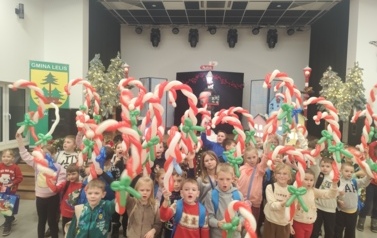 Animacje, warsztaty, spektakl (125)