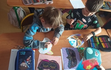 Maskowe szaleństwo w klasie pierwszej (6)