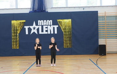 Mam Talent (9)