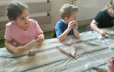 Warsztaty ceramiczne w zer&oacute;wce 1