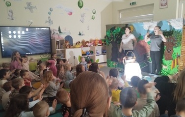 Wielkanocny teatrzyk w przedszkolu (6)