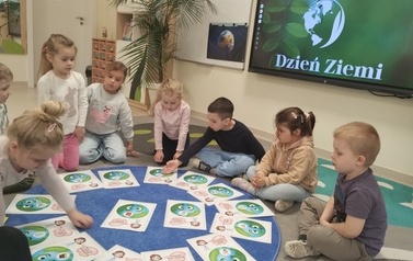 Dzień Ziemi u Zajączk&oacute;w (15)