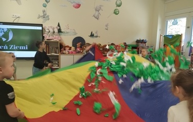 Dzień Ziemi u Zajączk&oacute;w (6)