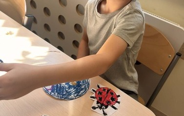 Wiosenne zabawy edukacyjne u Misi&oacute;w i Zajączk&oacute;w (6)