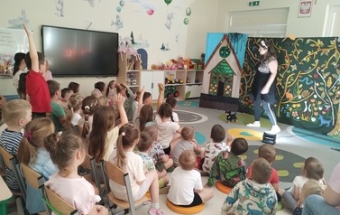Co w trawie piszczy - grupa teatralna w przedszkolu (5)