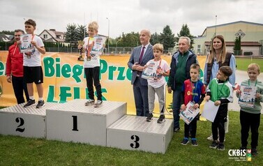 zawody w biegach 10