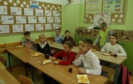 Poczęstunek w klasie drugiej