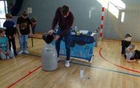 pokazy fizyczno-chemiczne (9)