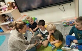 Kr&oacute;lik niezwykły gość w punkcie przedszkolnym (17)