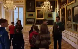 zwiedzanie pałacu na wodzie