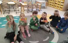 Dzień kolorowej skarpetki (6)