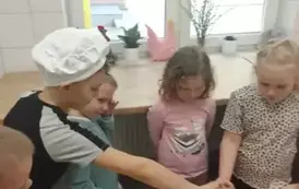 Dzień gofra u zajączk&oacute;w (9)