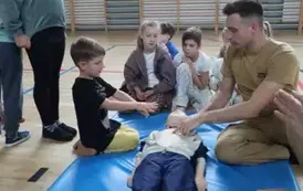 Warsztaty- pierwsza pomoc przedmedyczna (4)