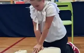 Oliwia podczas prowadzenia resuscytacji