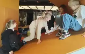 Uczniowie klas 1-4 na wycieczce (84)