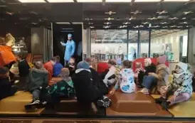 Uczniowie klas 1-4 na wycieczce (77)