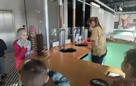 Uczniowie klas 1-4 na wycieczce (71)