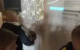 Uczniowie klas 1-4 na wycieczce (59)