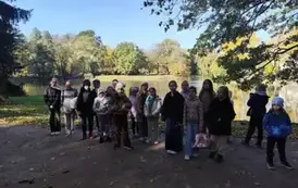 Uczniowie klas 1-4 na wycieczce (24)