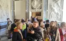 Uczniowie klas 1-4 na wycieczce (9)