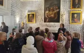 Uczniowie klas 1-4 na wycieczce (8)