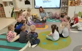 Zajączki stają się Małymi Wielkimi Odkrywcami (8)