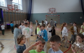 Dyskoteka klas 0-III (37)