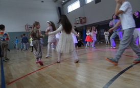 Dyskoteka klas 0-III (25)