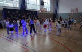 Dyskoteka klas 0-III (22)