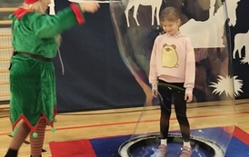 Animacje, warsztaty, spektakl (108)